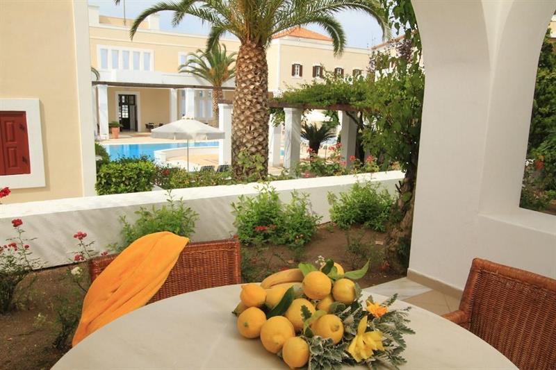 Hotel de apartamente Nissia Traditional Residences 4*